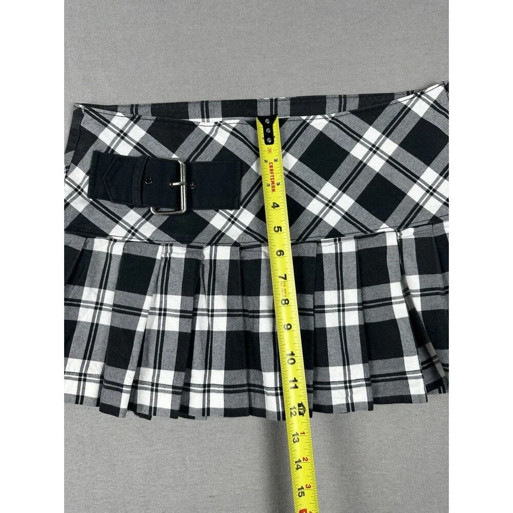 Plaid Pleated Mini Skirt Black White Buckle Sz L Y2K Punk Grunge